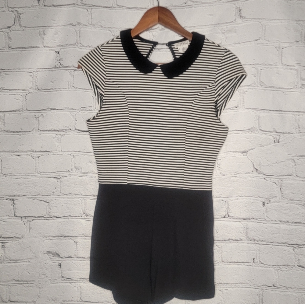 Cooperative Black & White Striped Romper sz small